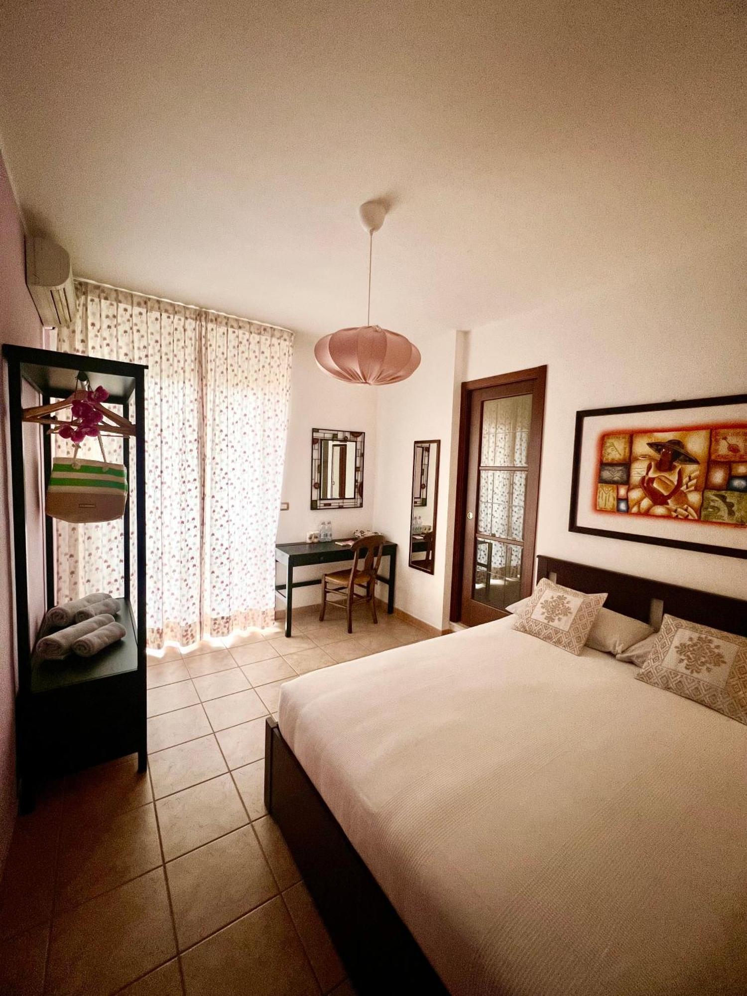 Sand'Ana House B&B Alghero Esterno foto